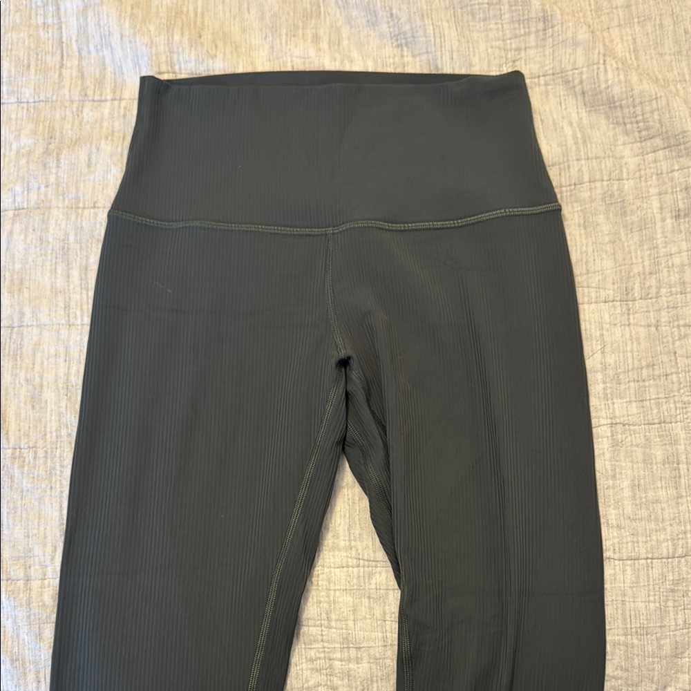 Lululemon Ribbed High Rise Pant 25” Dark Forest Size 6